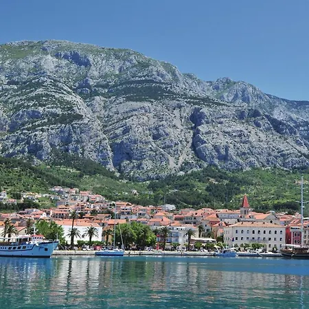 Amazing In With Kitchen Makarska